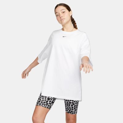 Nike Sportswear Essential Wmns Oversized Tee White - White - Short Sleeve T-Shirt